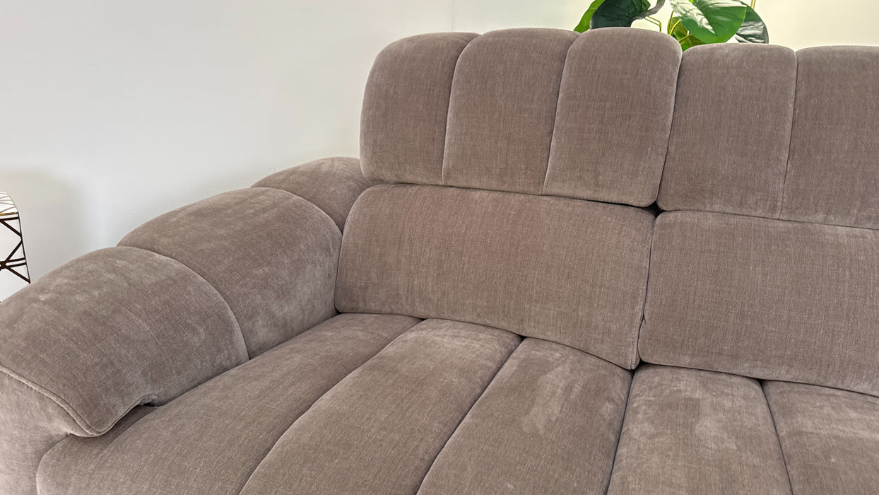 Sofology Nobu Fabric 3 Seater Power Recliner/Headrest in Relaxed Chenille Nutmeg