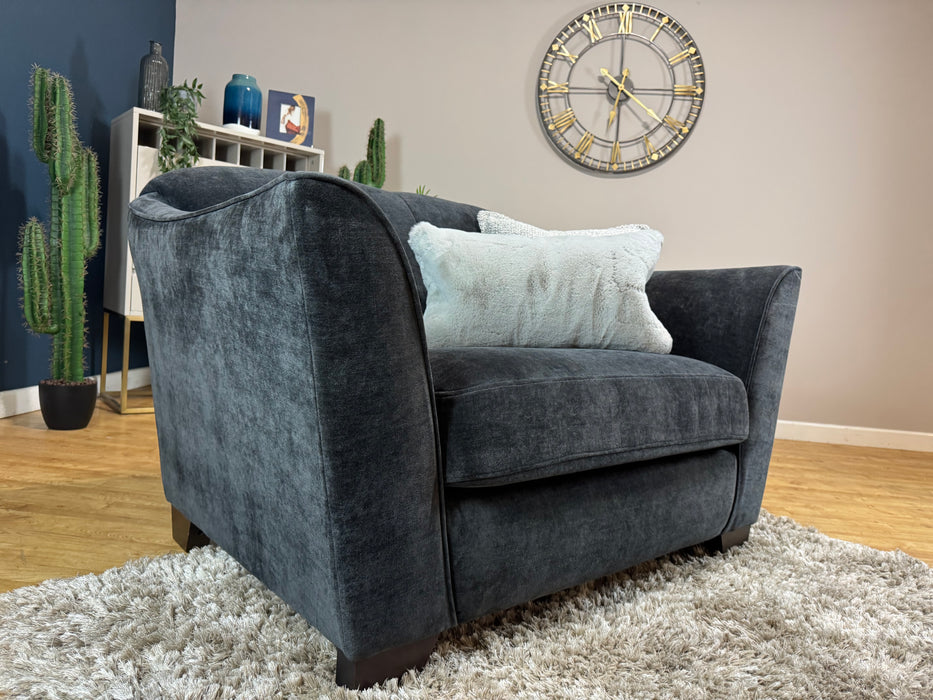 Bartello Loveseat Fabric Soft Chenille Anthracite / Pepper (WA2)