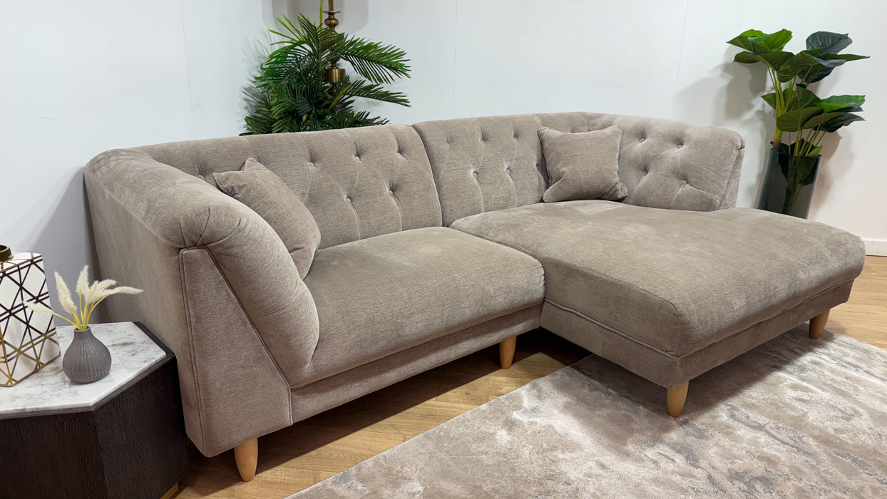Sofology Bridgerton Fabric 4 Seater Chaise in Aston Wicker