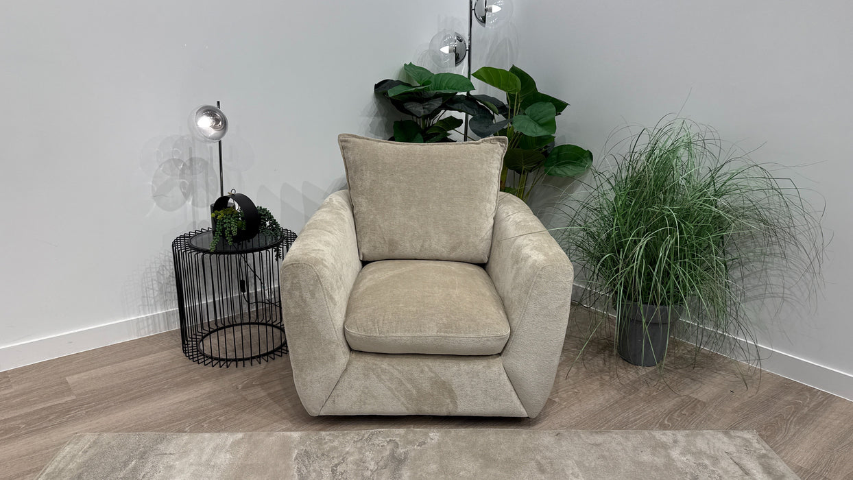 Sofology Hudson Fabric Swivel Chair in Luxury Sherpa Pebble