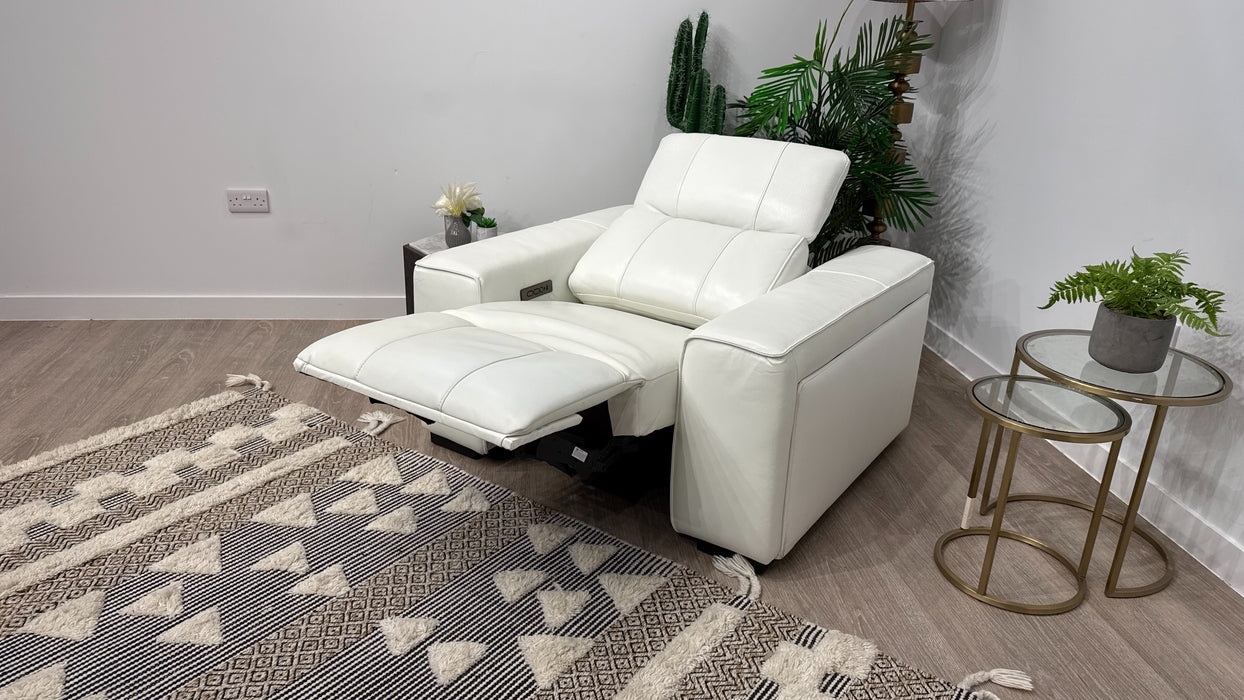 DFS Soundwave Power Recliner Chair In White