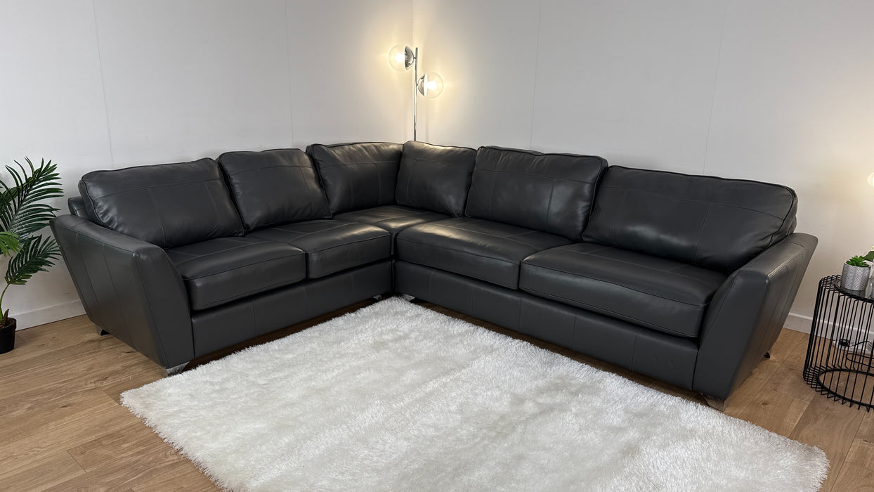 Sophia 2 CNR 3 Leather Sofa