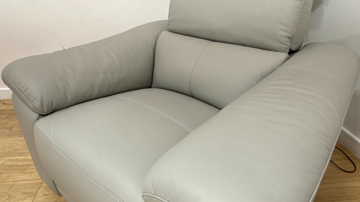 Sofology Elevate Chair Power Recliner/Headret in Light Grey