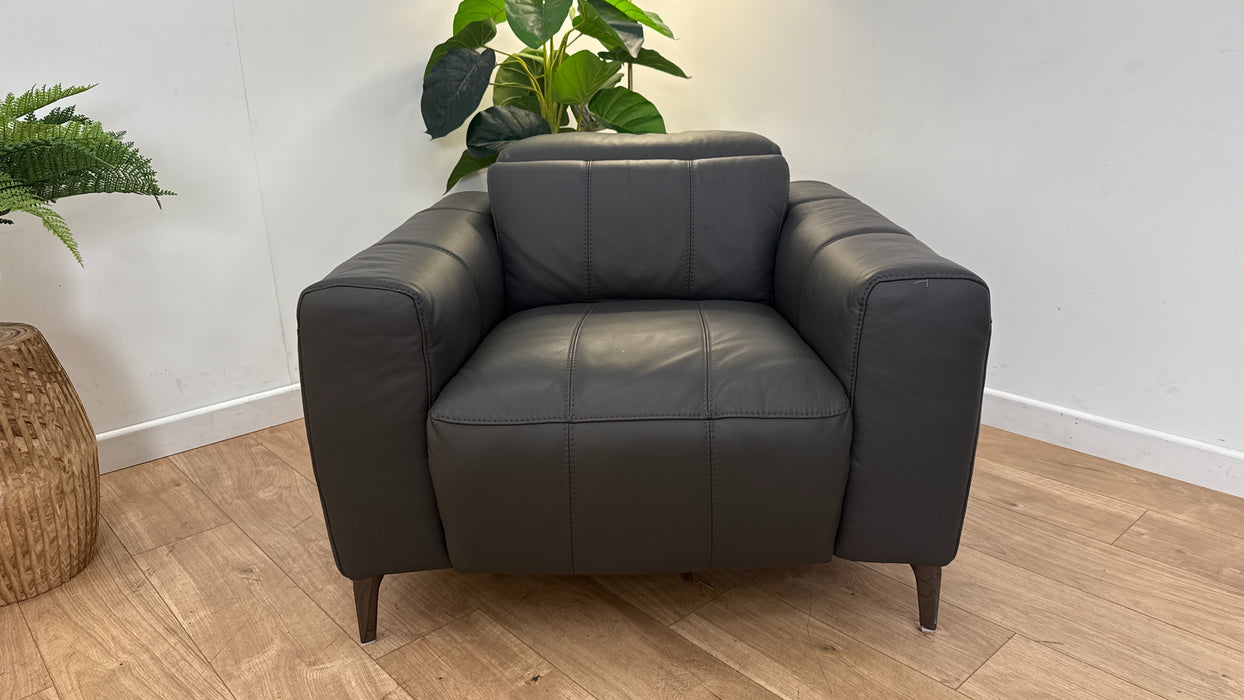 DFS The Jagger Leather Chair in Shadow