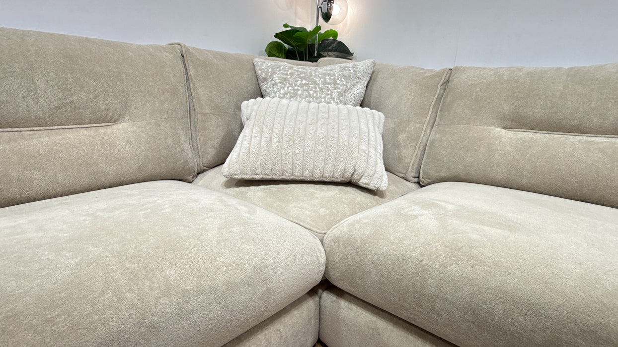 Sofology Reign Fabric 3 Corner 3 Gold Trim in Luxe Sherpa French Beige/Natural Mix