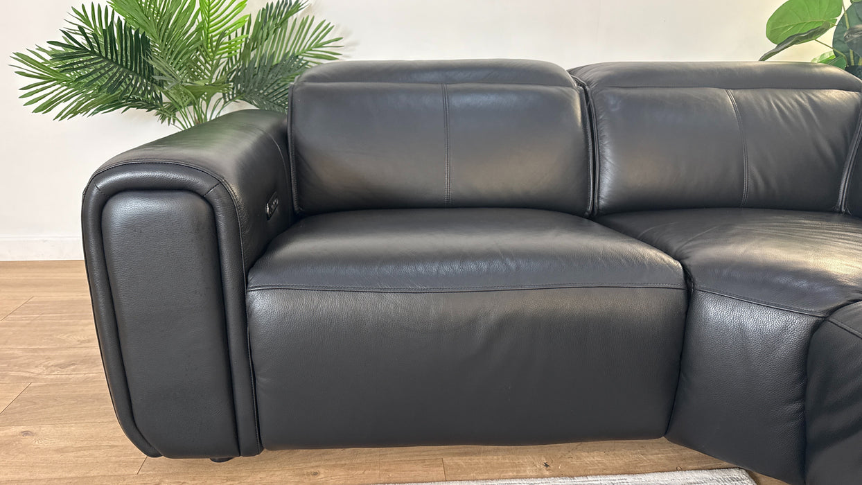 Sofology Premiere Leather 1.5 Corner 3 Power Recliner/Headrest in Trusty Embossed Jet Black