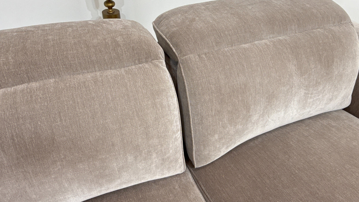 Sofology Plaza Fabric 2.5 Seater Power Recliner/Headrest in Relaxed Chenille Nutmeg