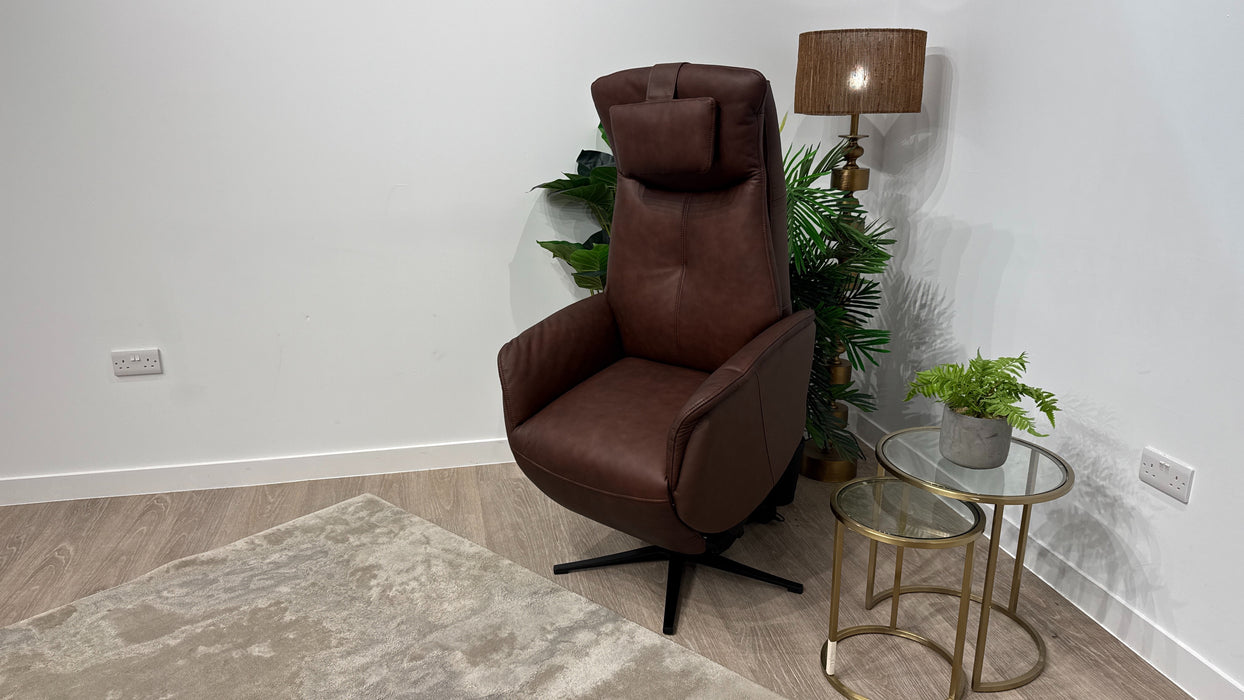 DFS Luxford Express Chair Power Rise & Recliner in Chestnut