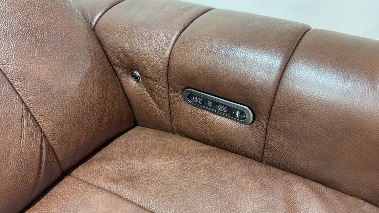 Sofology Paramount Leather 2.5 Seater Console Power Recliner/Headrest Heated Seats Speakers in Trusty Embossed Chestnut