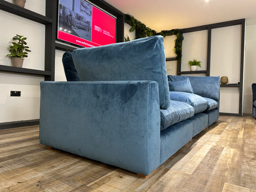 Sofa clearance outlet deals