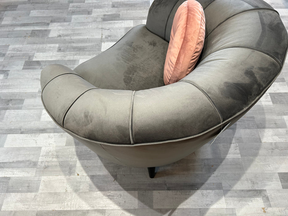 Perle 1 Seat - Fabric Chair - Plush Asphalt