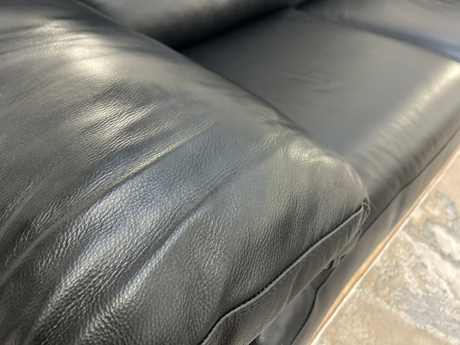 Santino 2 Seater - Leather Sofa - Hampshire Black