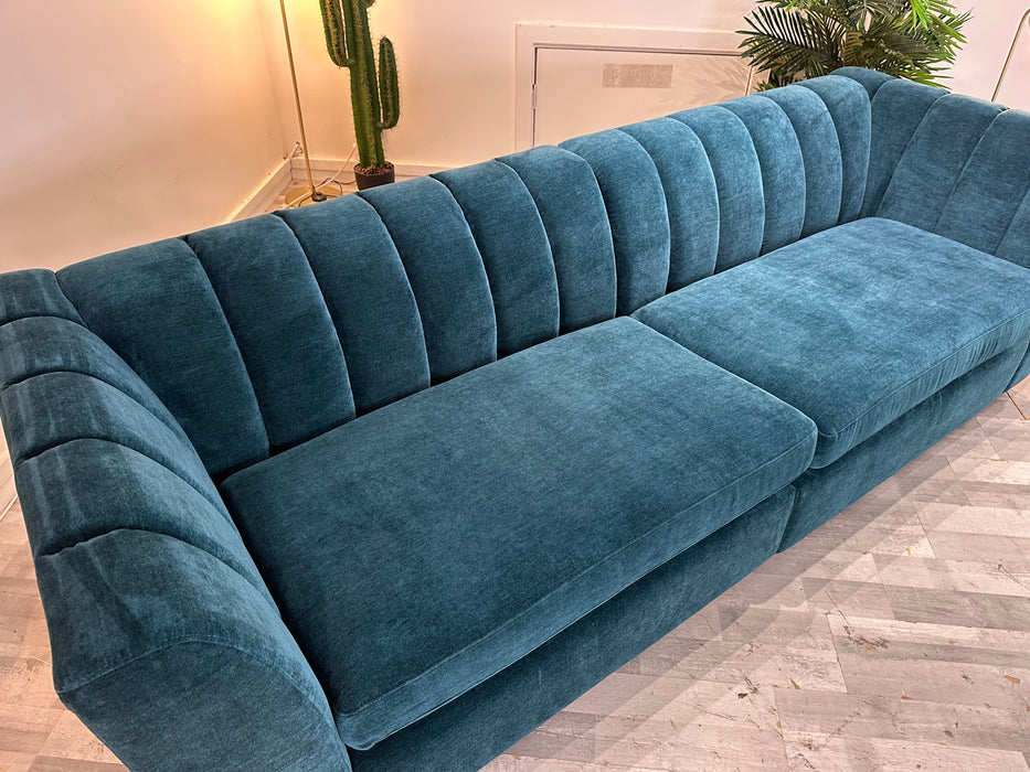 Downtown 4 Seat Split - Fabric Sofa - Aston Teal All Over