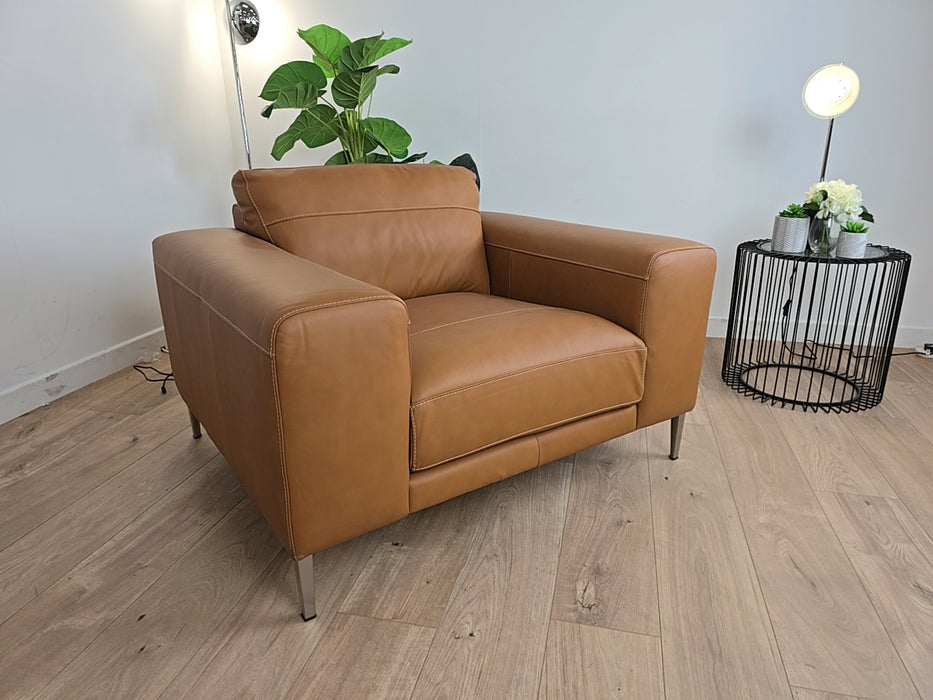 Nuela 1 Seater - Leather Chair - Tan