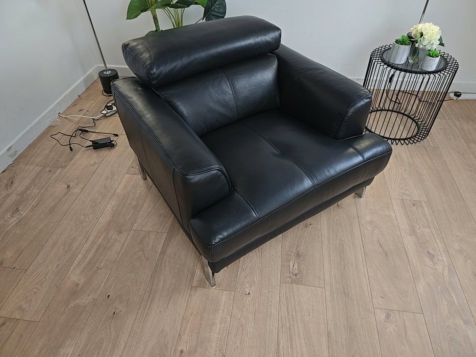 Montana - Leather Chair - Black