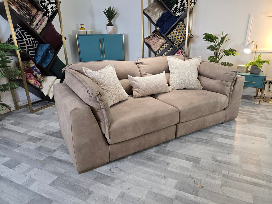 Strato 3 Seater -  Character Leather Taupe/Natural Mix