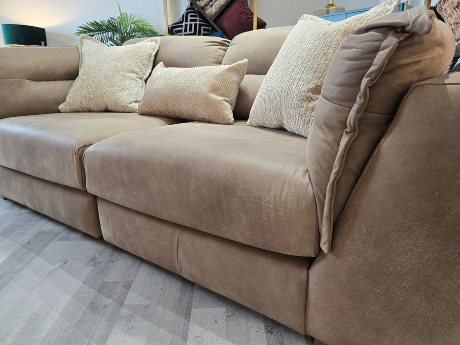 Strato 3 Seater -  Character Leather Taupe/Natural Mix