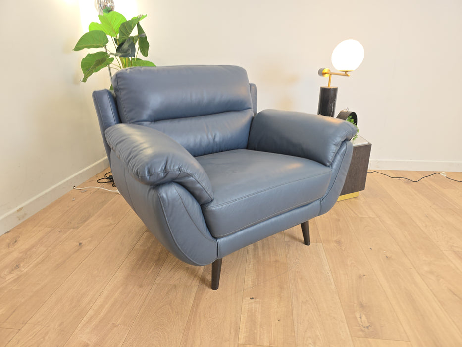 Aslan Chair - Leather - Denim Blue