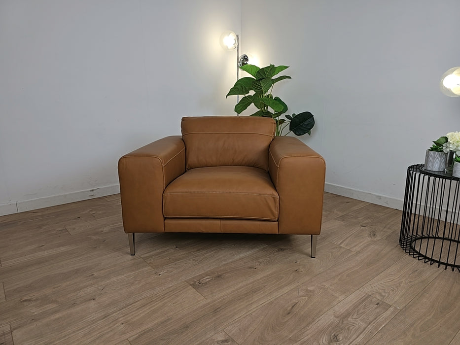 Nuela 1 Seater - Leather Chair - Tan