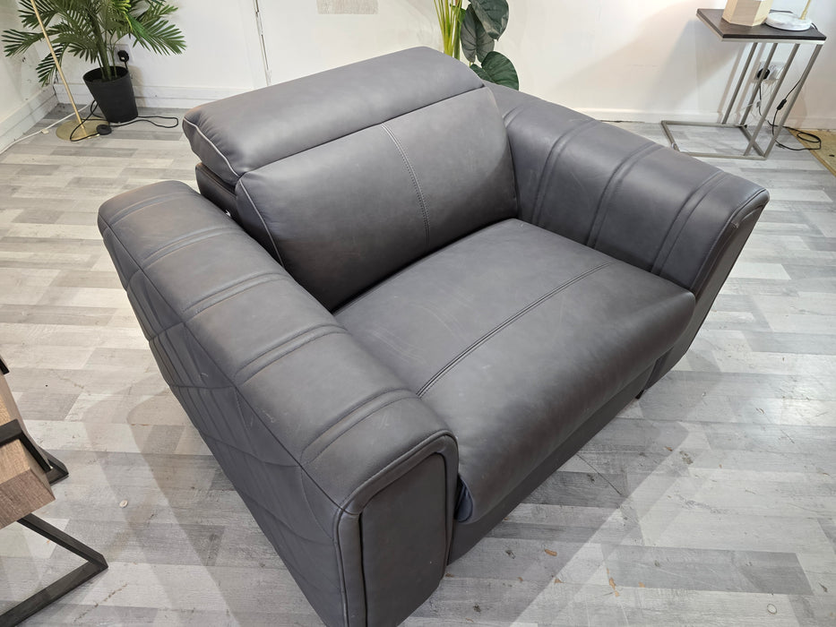 Mason 1 Seater - Relaxed Matt Leather Charcoal