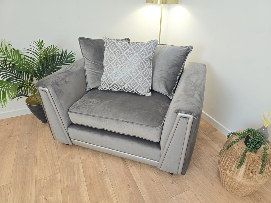 Gigi Loveseat - Fabric - Grey/ Silver Mix