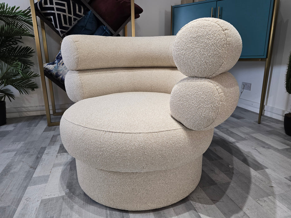 The Fitzrovia 1 Seater - Fabric Accent Chair -  Boucle Natural All Over Without Trim