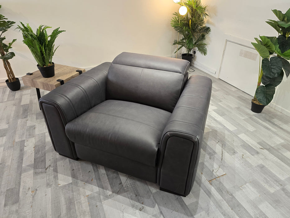 Mason 1 Seater - Relaxed Matt Leather Charcoal