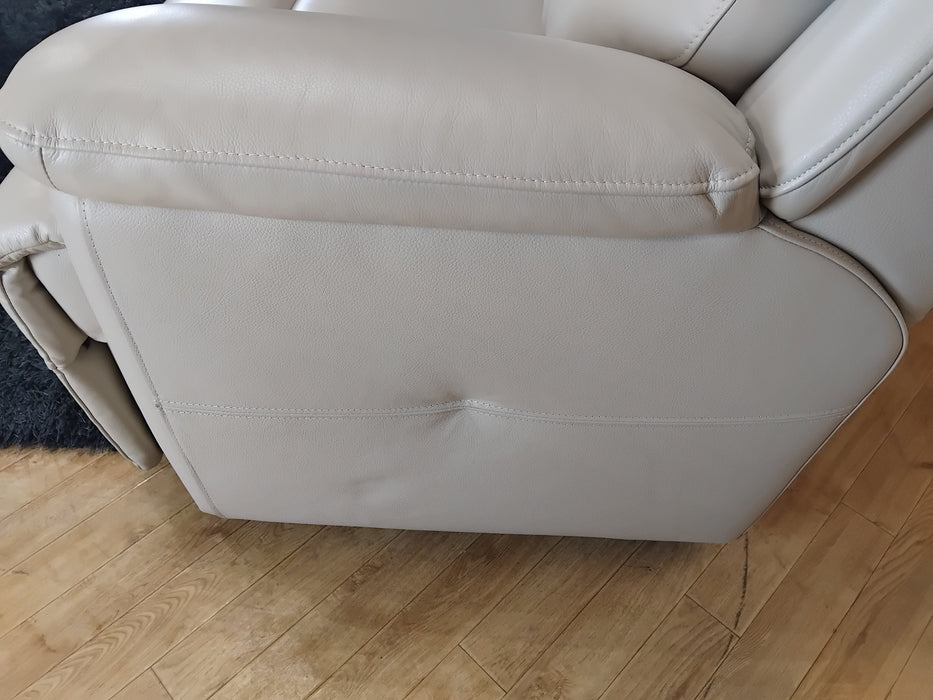 Sofology Gracie Leather 3 Seater in Trusty Sheen Bone China