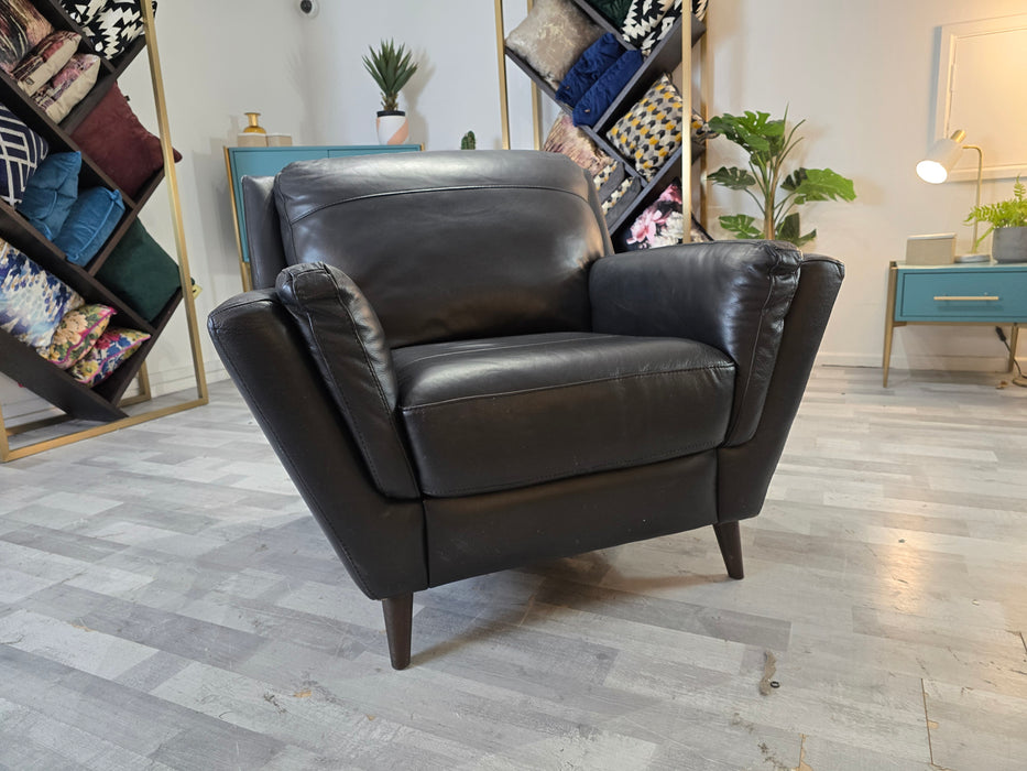 Fellini 1 Seater - Leather Chair - Hampshire Black